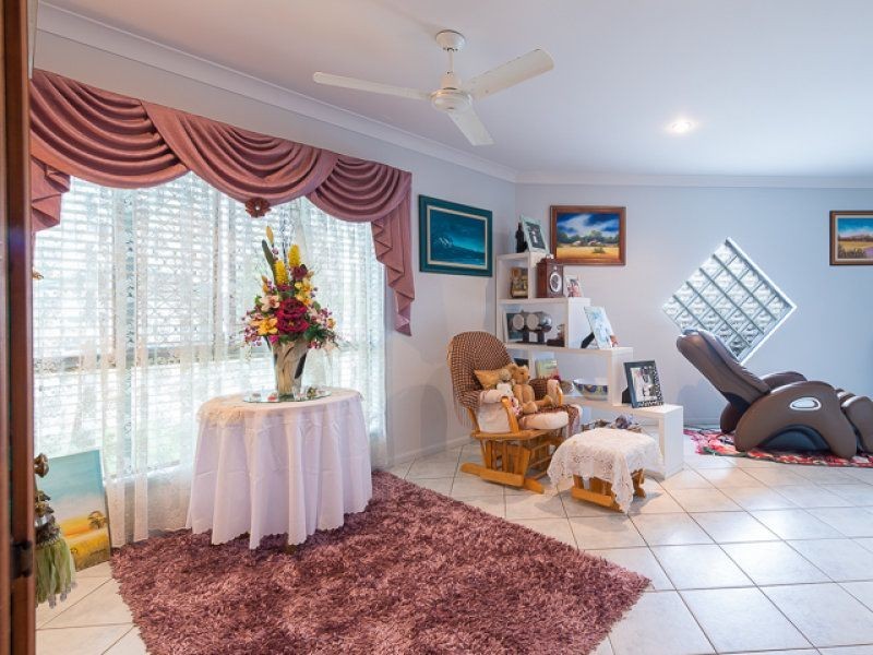 10 Wing Crescent, Mount Pleasant QLD 4740