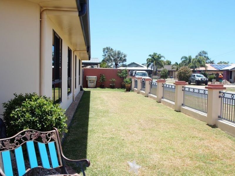 10 Wing Crescent, Mount Pleasant QLD 4740