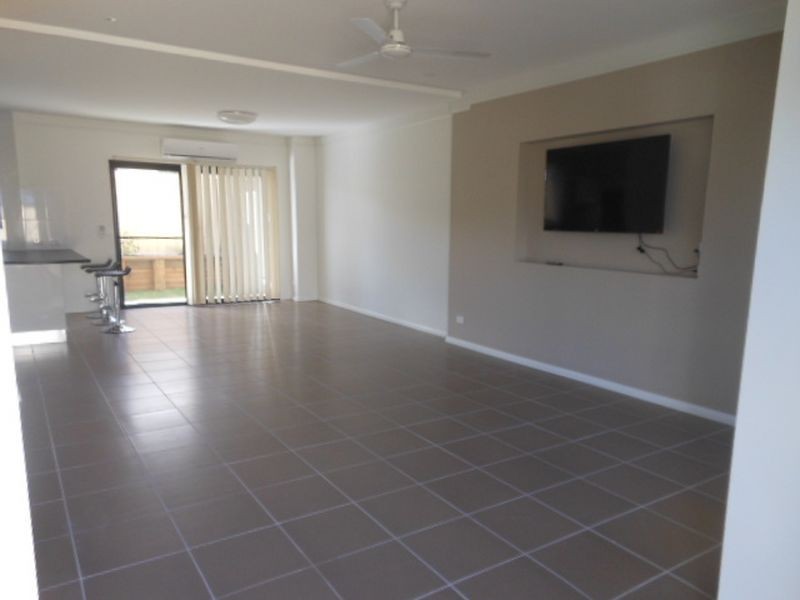 3/3 Hannay Street, Moranbah QLD 4744