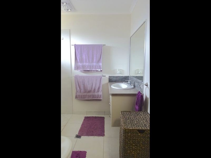 5 Coralie Court, Mirani QLD 4754