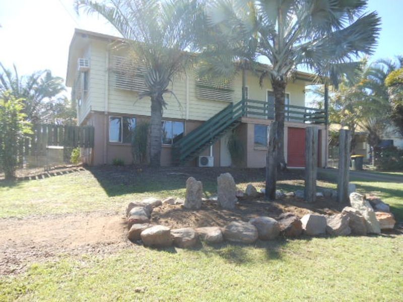17 Wickham Street, Moranbah QLD 4744
