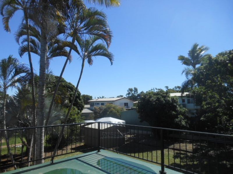 17 Wickham Street, Moranbah QLD 4744