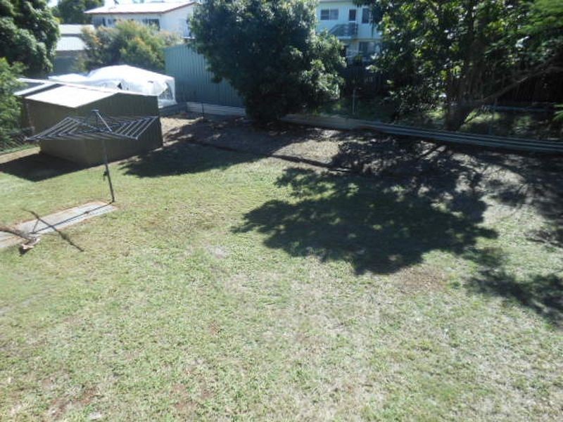 17 Wickham Street, Moranbah QLD 4744