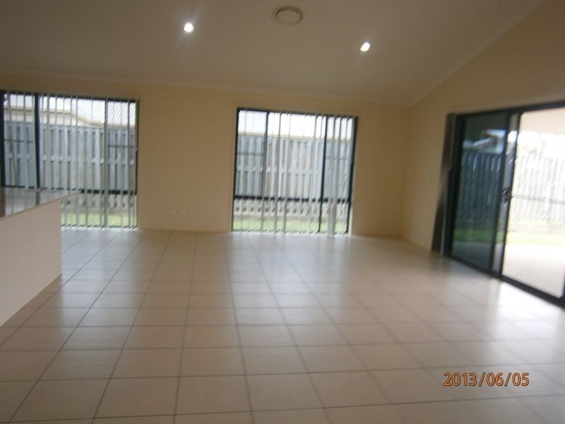 14 Ulladulla Street, Blacks Beach QLD 4740