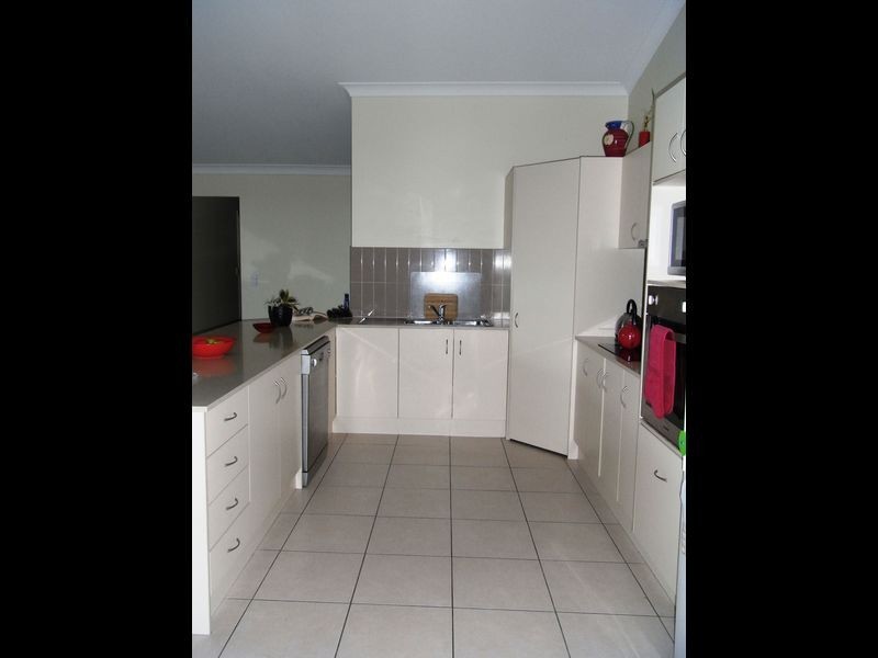 14 Ulladulla Street, Blacks Beach QLD 4740