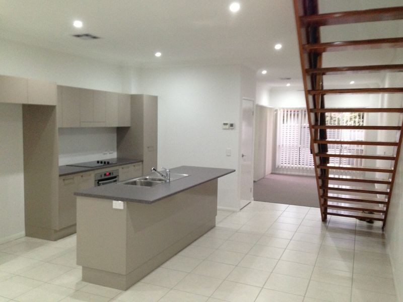 1/5 Rose Street, Moranbah QLD 4744