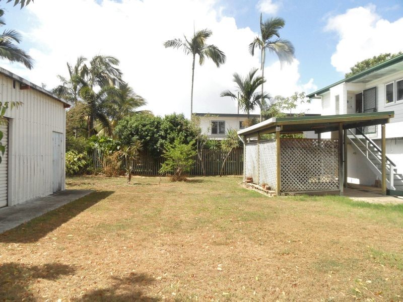 9 Leslie Street, Andergrove QLD 4740