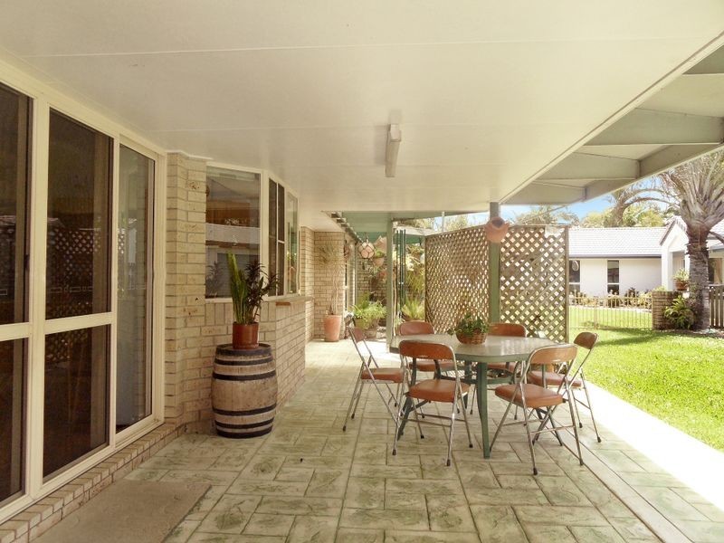 7 Ferngrove Lane, Andergrove QLD 4740