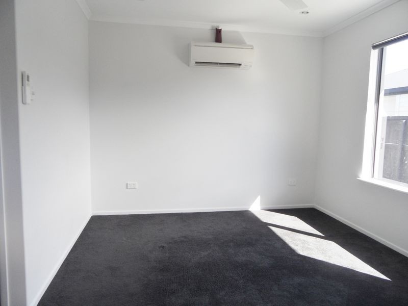 8 Huron Crescent, Andergrove QLD 4740