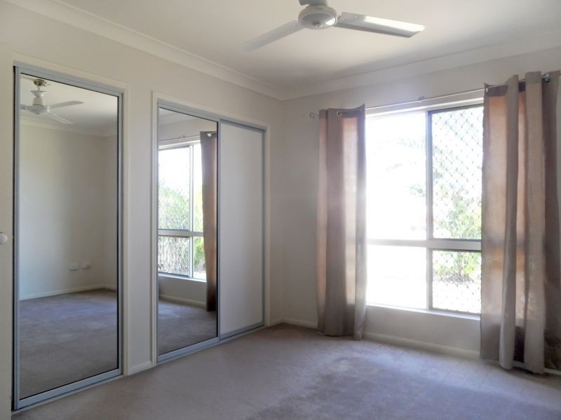 7 Freeman Avenue, Slade Point QLD 4740