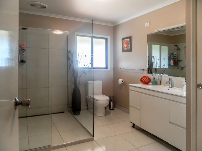 13 Foxtail Court, Glenella QLD 4740