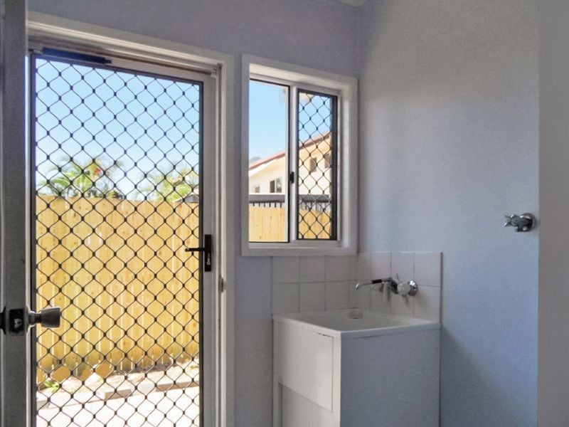 2/16 Rae Street, East Mackay QLD 4740