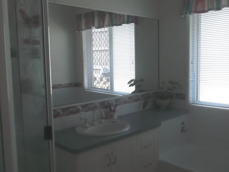 31 Denham Crescent, Rural View QLD 4740