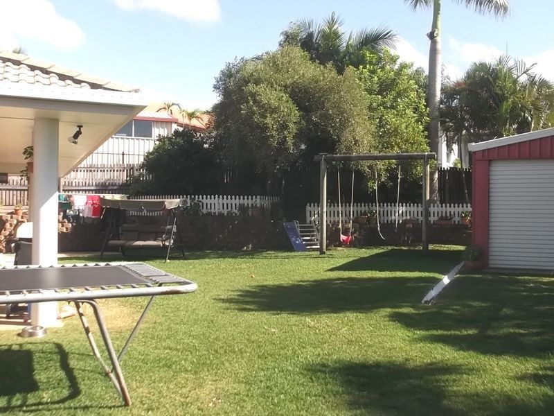 31 Denham Crescent, Rural View QLD 4740