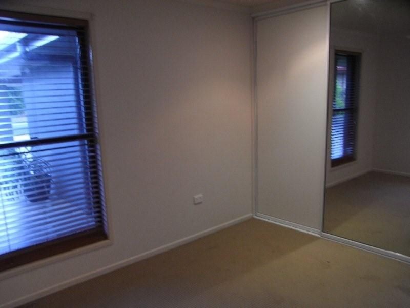 37 Flight Drive, Moranbah QLD 4744