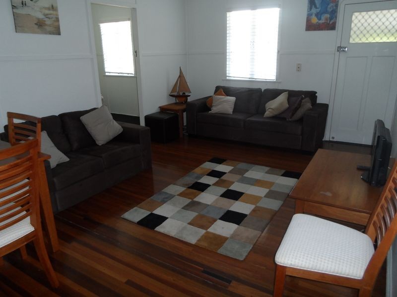 2/6a Forth Street, South Mackay QLD 4740