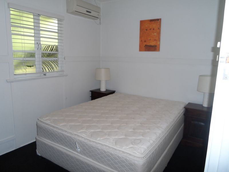 2/6a Forth Street, South Mackay QLD 4740