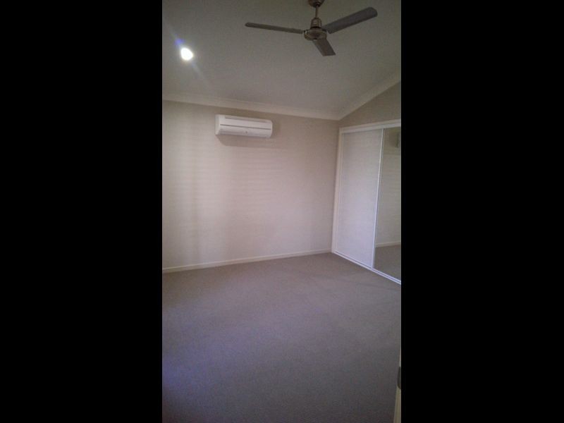57 Lambert DRIVE, Moranbah QLD 4744