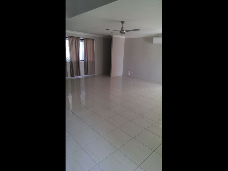 57 Lambert DRIVE, Moranbah QLD 4744