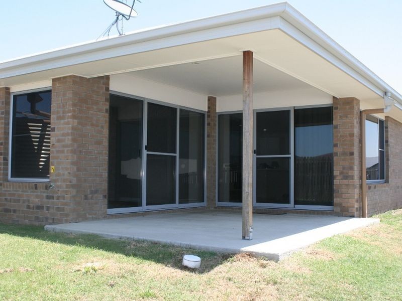 13 Hawkins Street, Bucasia QLD 4750