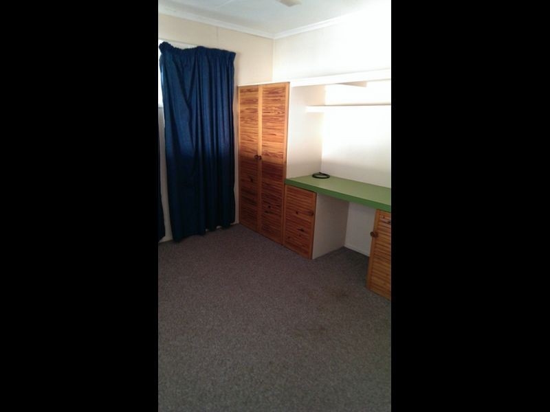 6 Kangaroo Drive, Moranbah QLD 4744