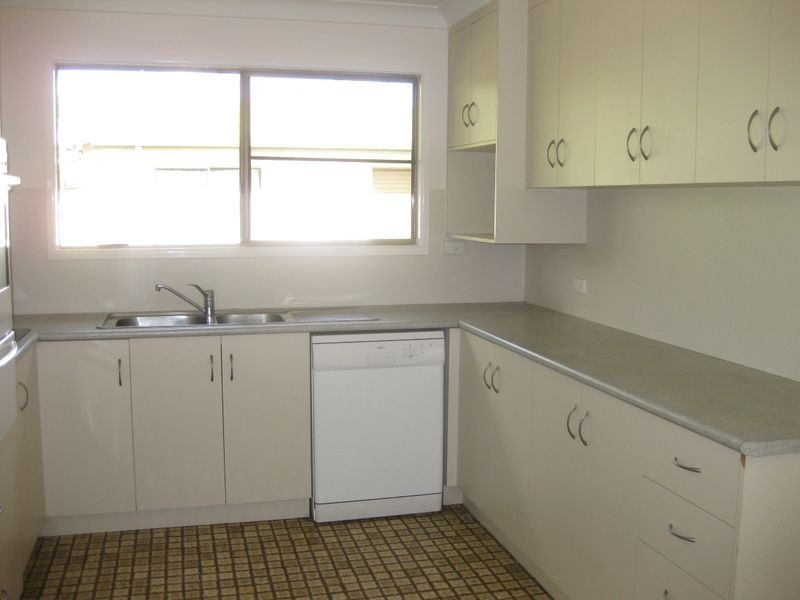 184 Mills Avenue, Moranbah QLD 4744