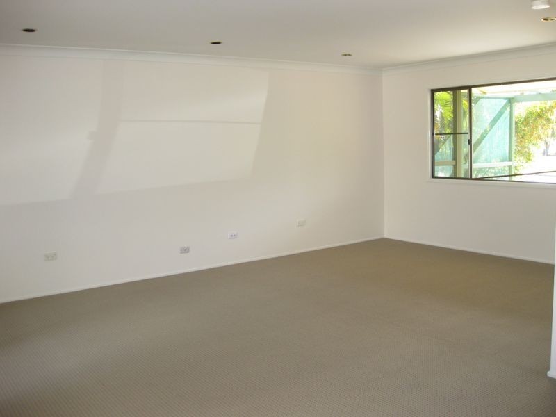 184 Mills Avenue, Moranbah QLD 4744