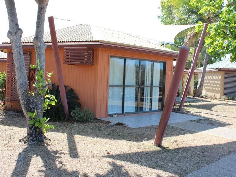 Bungalow 4 Ko-Huna Sands Resort, Bucasia QLD 4750