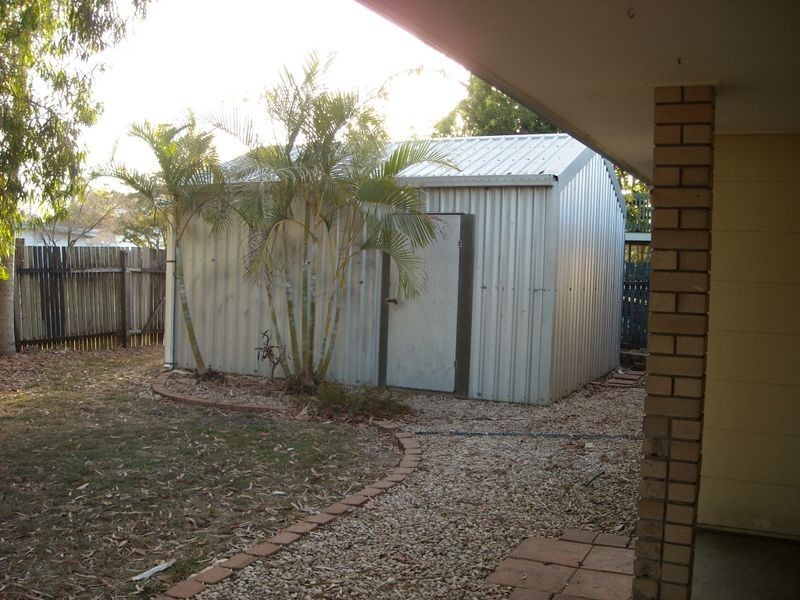17 Nicklin Drive, Beaconsfield QLD 4740