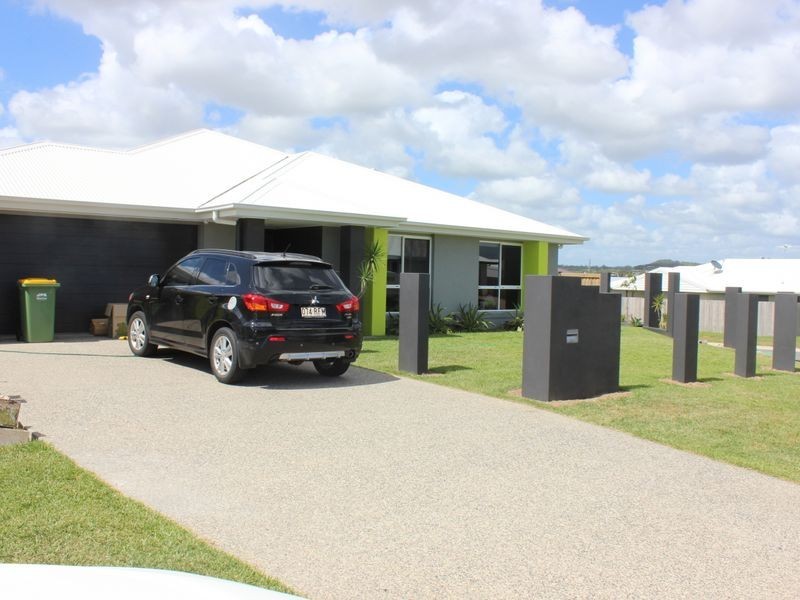 1 Yatay St, Plantation Palms, Rural View QLD 4740