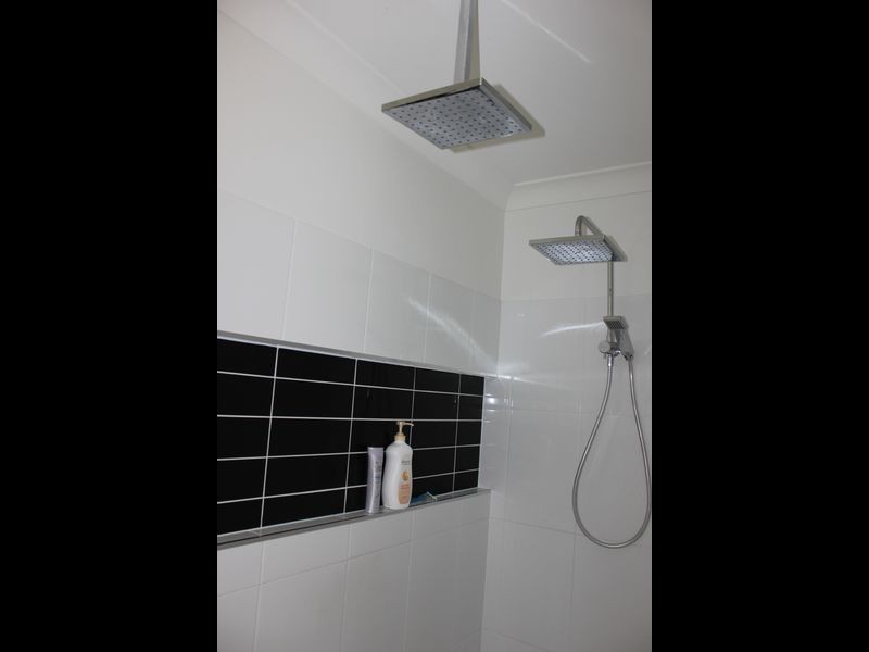 1 Yatay St, Plantation Palms, Rural View QLD 4740