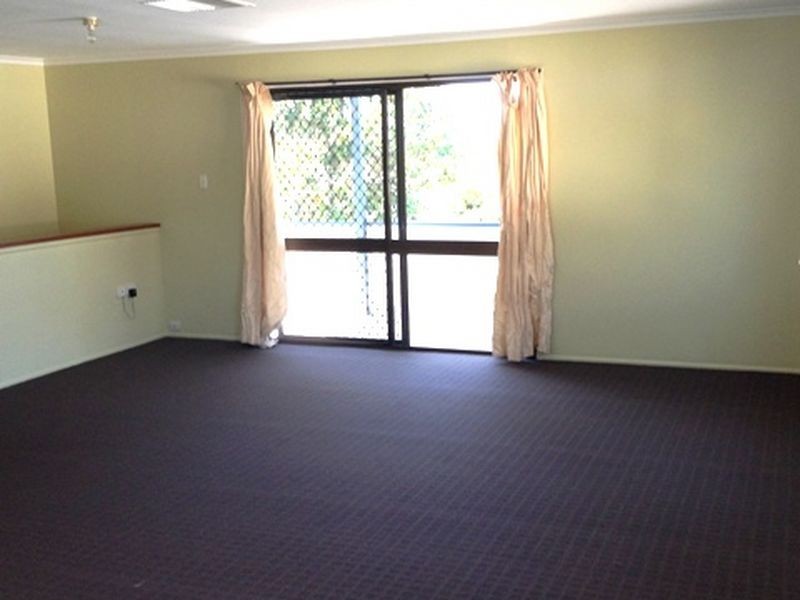 8 Ney street, Moranbah QLD 4744