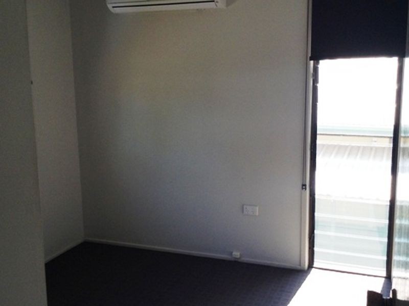 8 Ney street, Moranbah QLD 4744