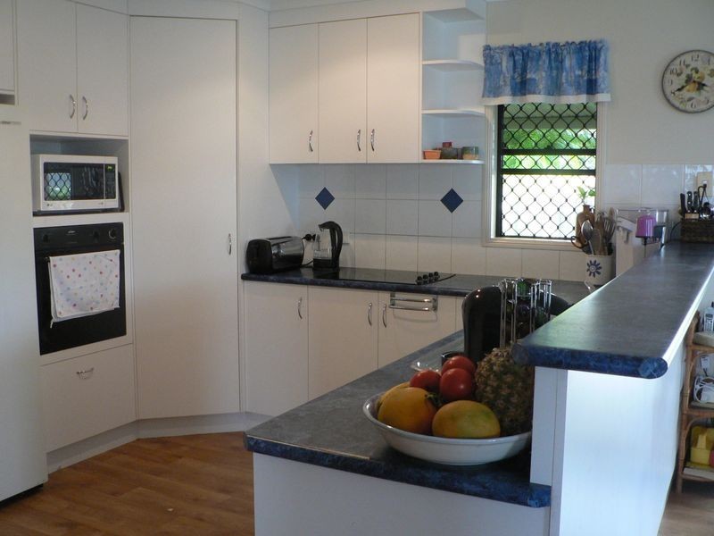 6 Jan court, Mount Pleasant QLD 4740