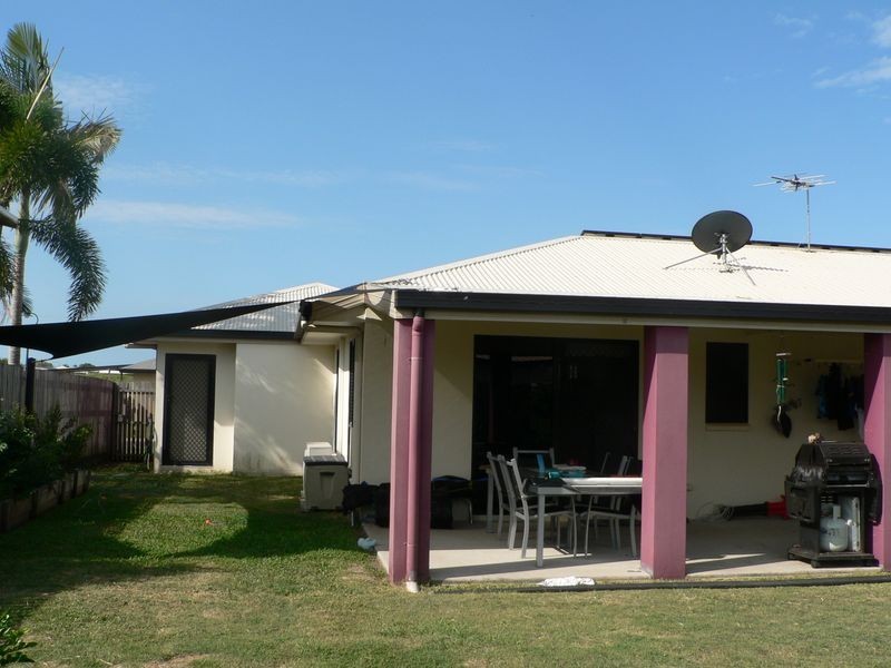 6 Jan court, Mount Pleasant QLD 4740