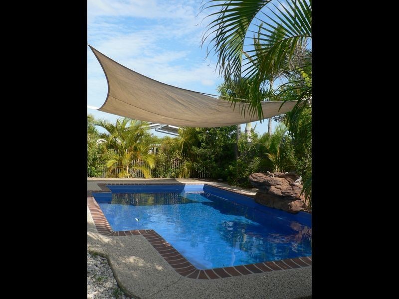 6 Jan court, Mount Pleasant QLD 4740