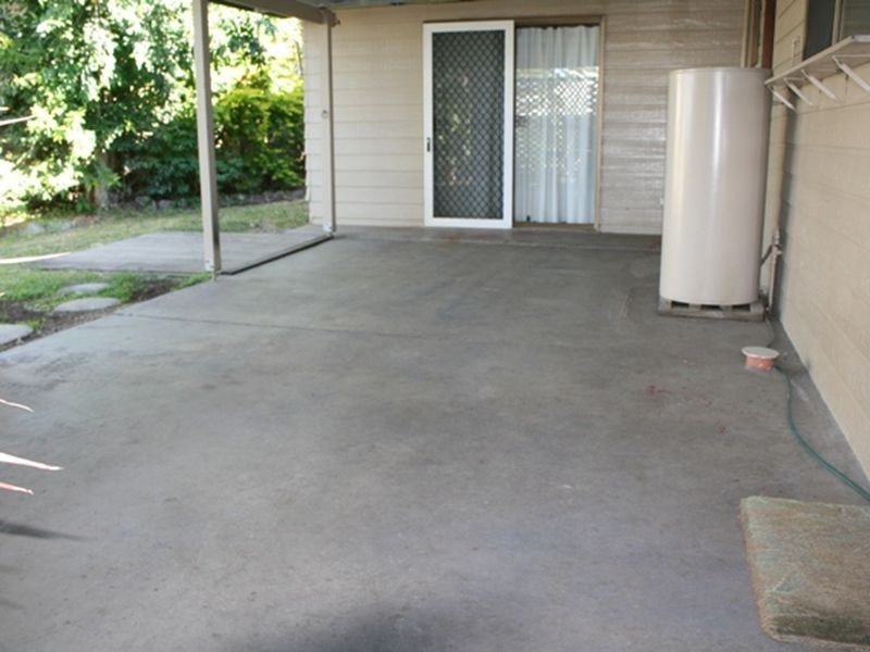 2 McCrossin Court, Eimeo QLD 4740