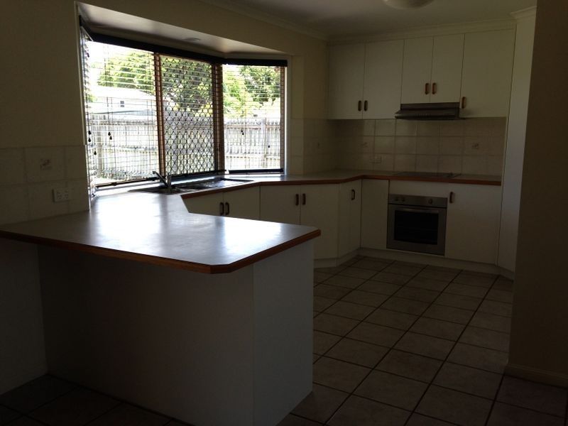 7 Galasheils street, Beaconsfield QLD 4740