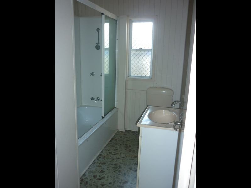 185 Nebo Road, West Mackay QLD 4740