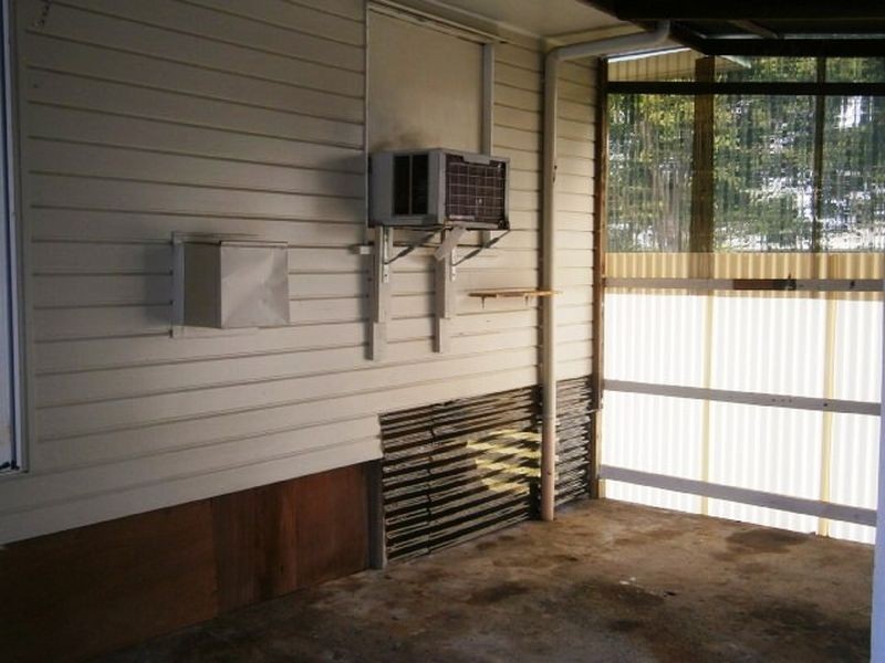33 Burgess Street, North Mackay QLD 4740