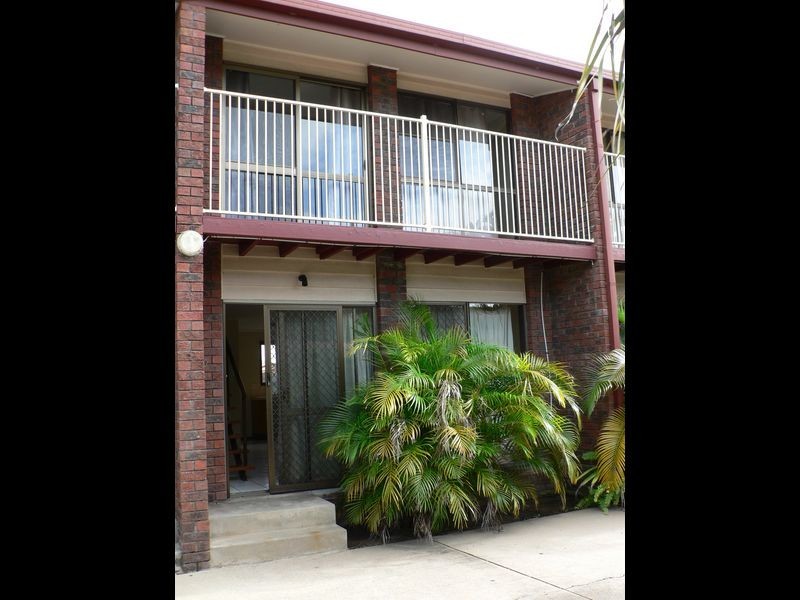 2/37 Peel Street, Mackay QLD 4740