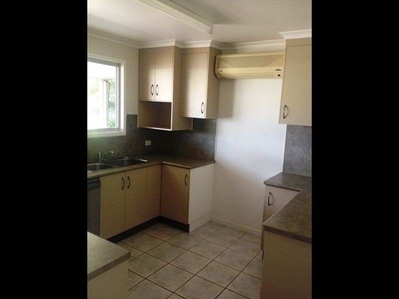 55 Shannon Street, Moranbah QLD 4744