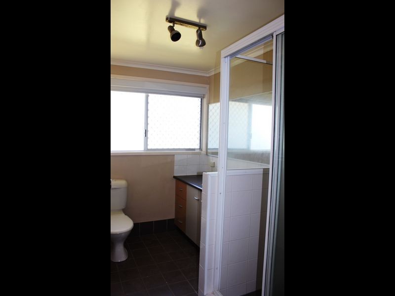 2/2 Bowen Court, Mount Pleasant QLD 4740