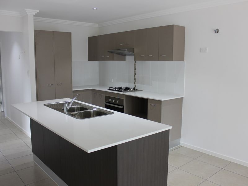 15b Westaway Crescent, Andergrove QLD 4740