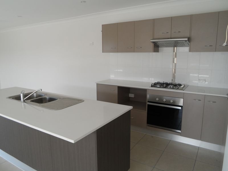 5a Westaway Crescent, Andergrove QLD 4740