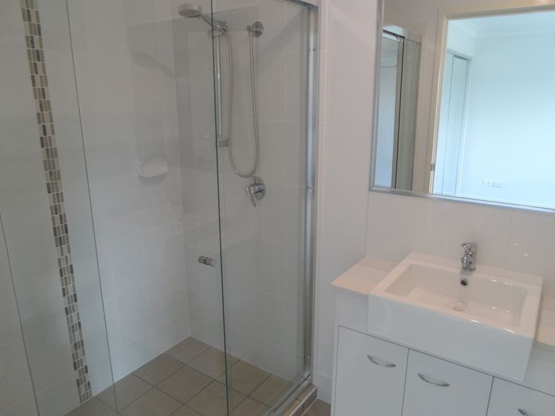 5a Westaway Crescent, Andergrove QLD 4740