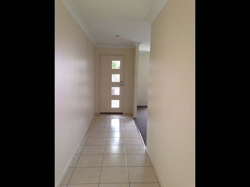 6 Halifax Place, Bucasia QLD 4750