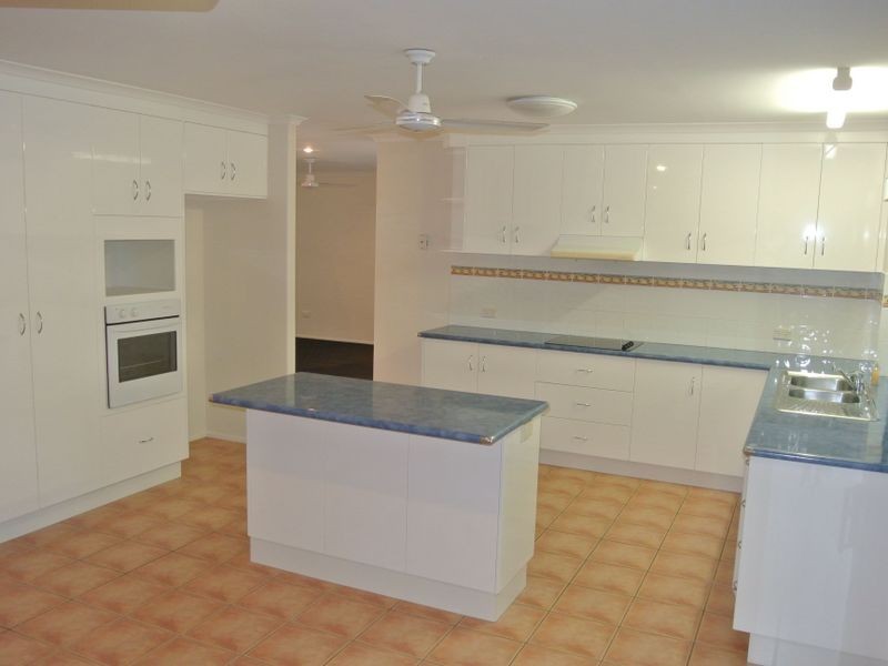 23 Spinnaker Way, Bucasia QLD 4750