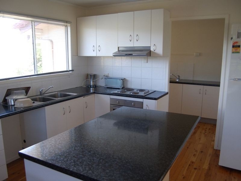 19 Shannon Street, Dysart QLD 4745