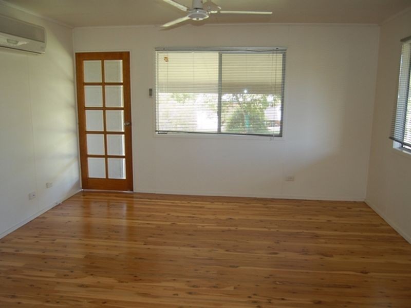 19 Shannon Street, Dysart QLD 4745